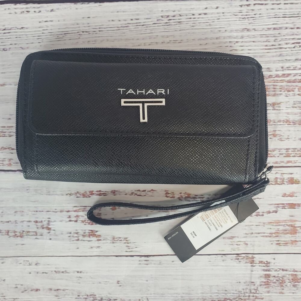 Tahari Black Front Pocket Organizer Wristlet Wallet All in one New with tag